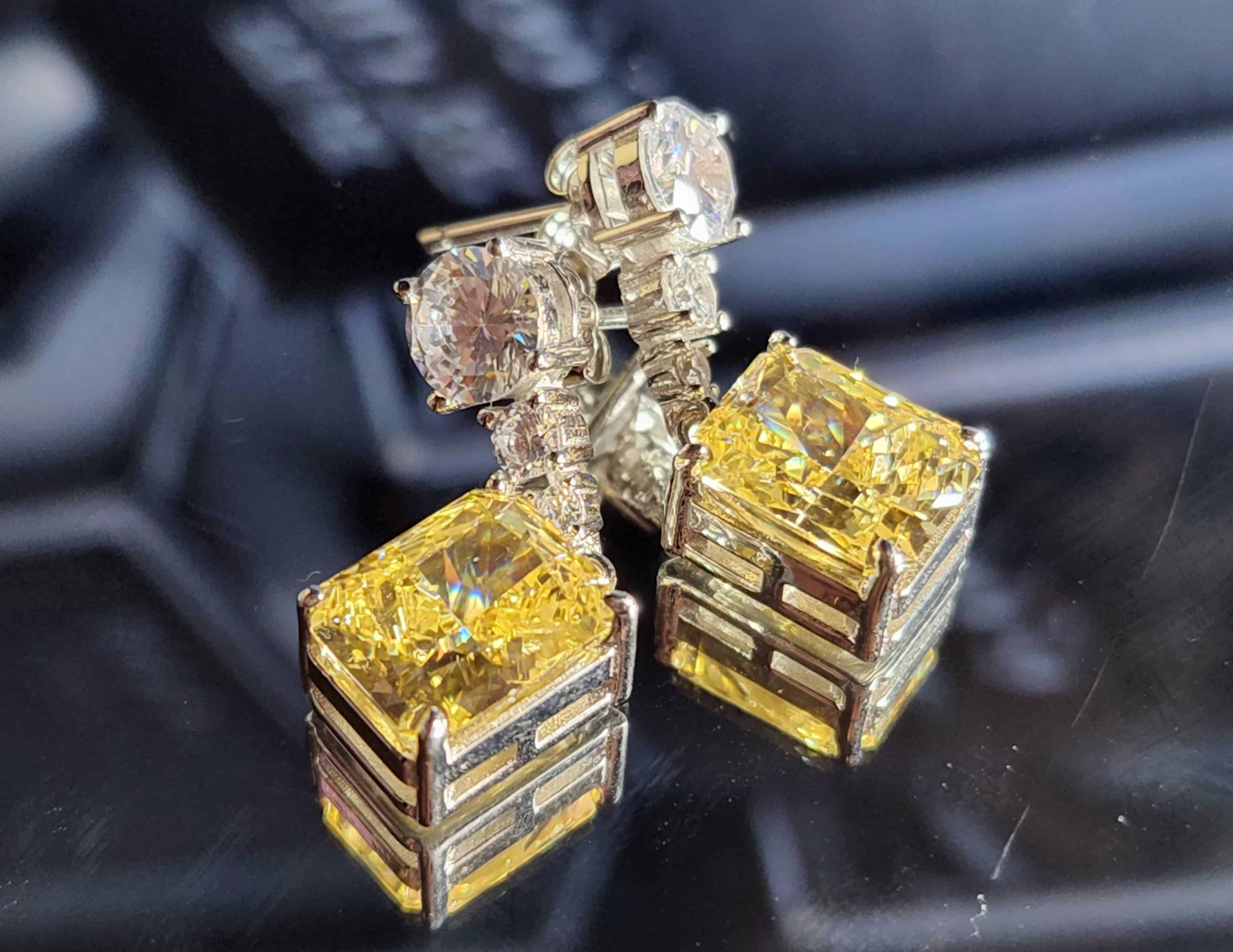 საყურე